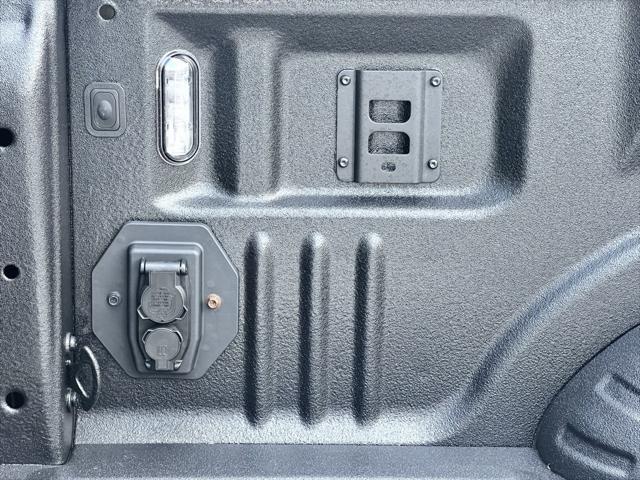 new 2025 Ford F-250 car, priced at $59,380