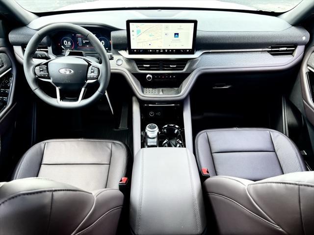 new 2025 Ford Explorer car, priced at $61,366