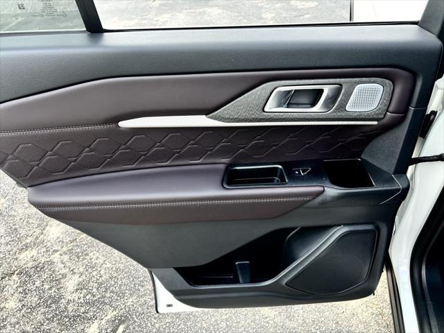 new 2025 Ford Explorer car, priced at $61,366
