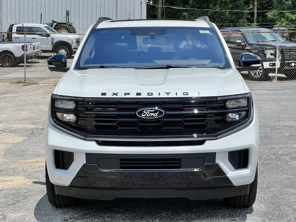 new 2025 Ford Expedition car, priced at $83,125
