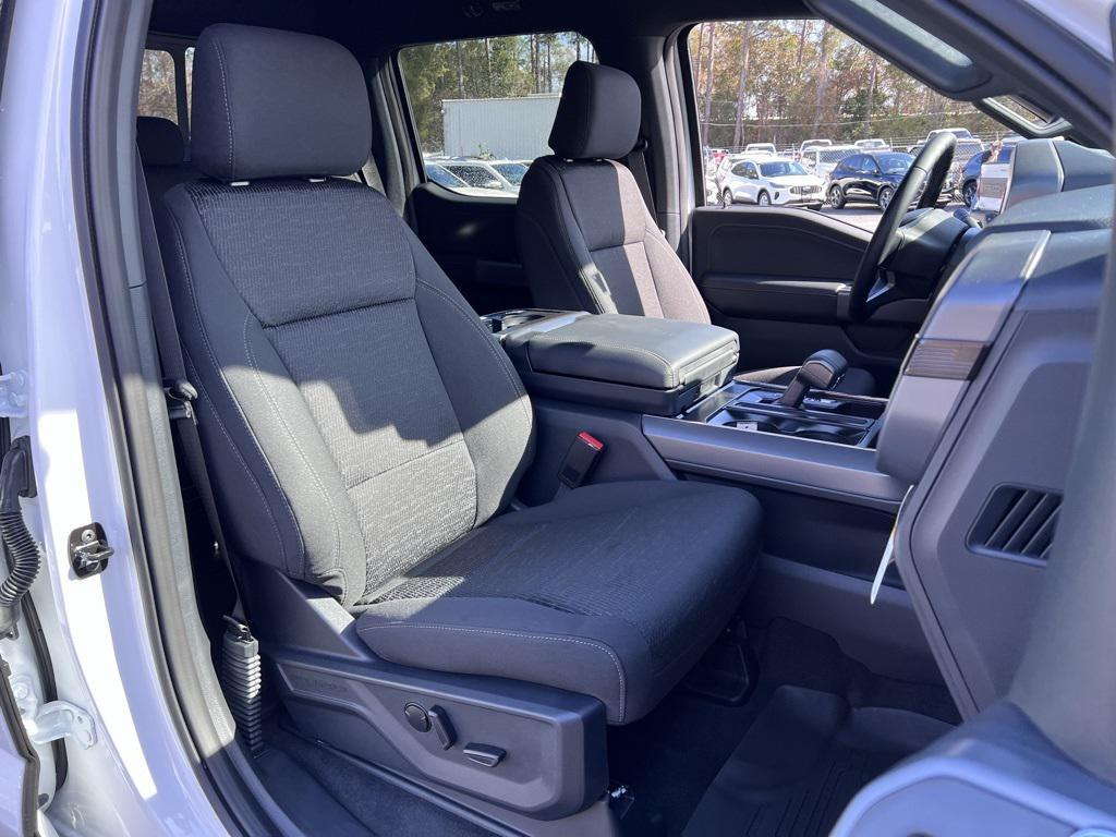 new 2025 Ford F-150 car, priced at $59,713