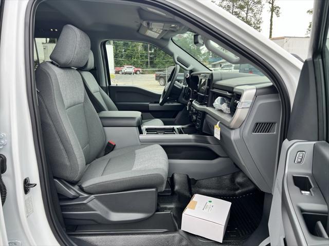 new 2025 Ford F-450 car, priced at $79,828