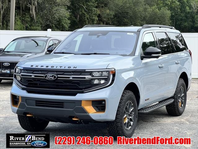 new 2025 Ford Expedition car, priced at $84,020