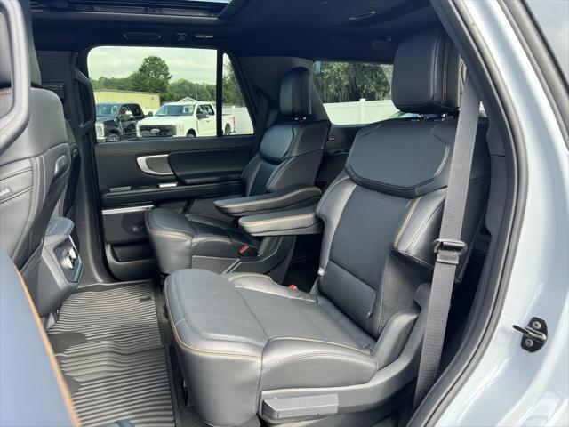 new 2025 Ford Expedition car, priced at $84,020