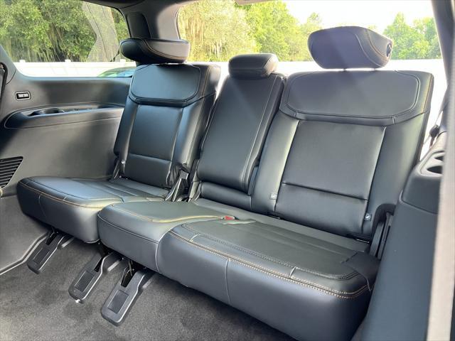 new 2025 Ford Expedition car, priced at $84,020