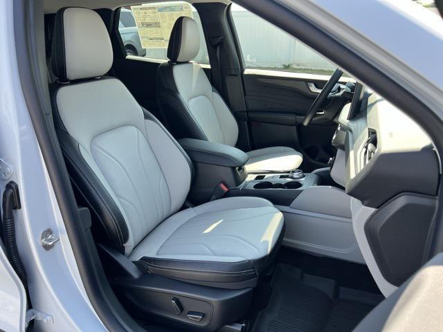 new 2025 Ford Escape PHEV car, priced at $39,372