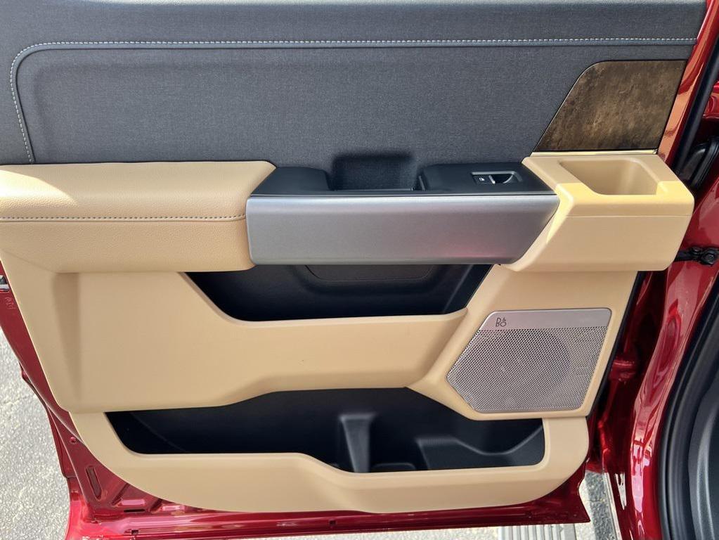 new 2025 Ford F-250 car, priced at $85,035