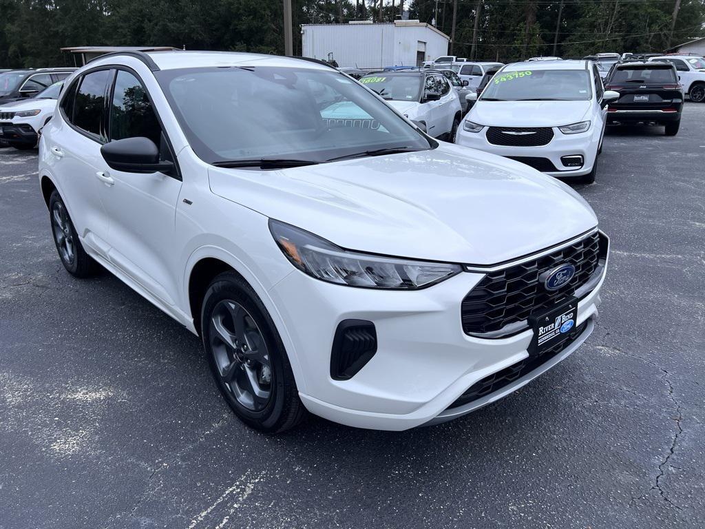 new 2024 Ford Escape car, priced at $31,123