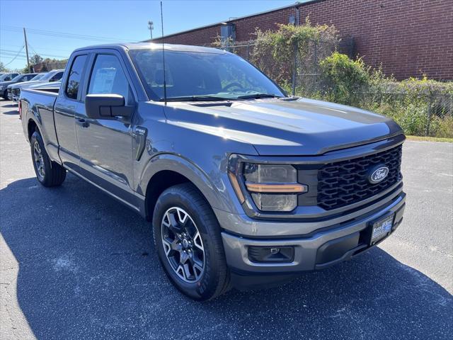 new 2024 Ford F-150 car, priced at $43,284