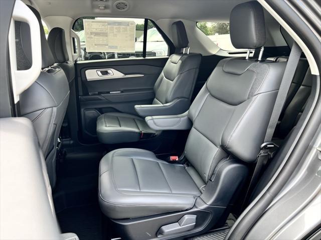 new 2025 Ford Explorer car, priced at $43,019