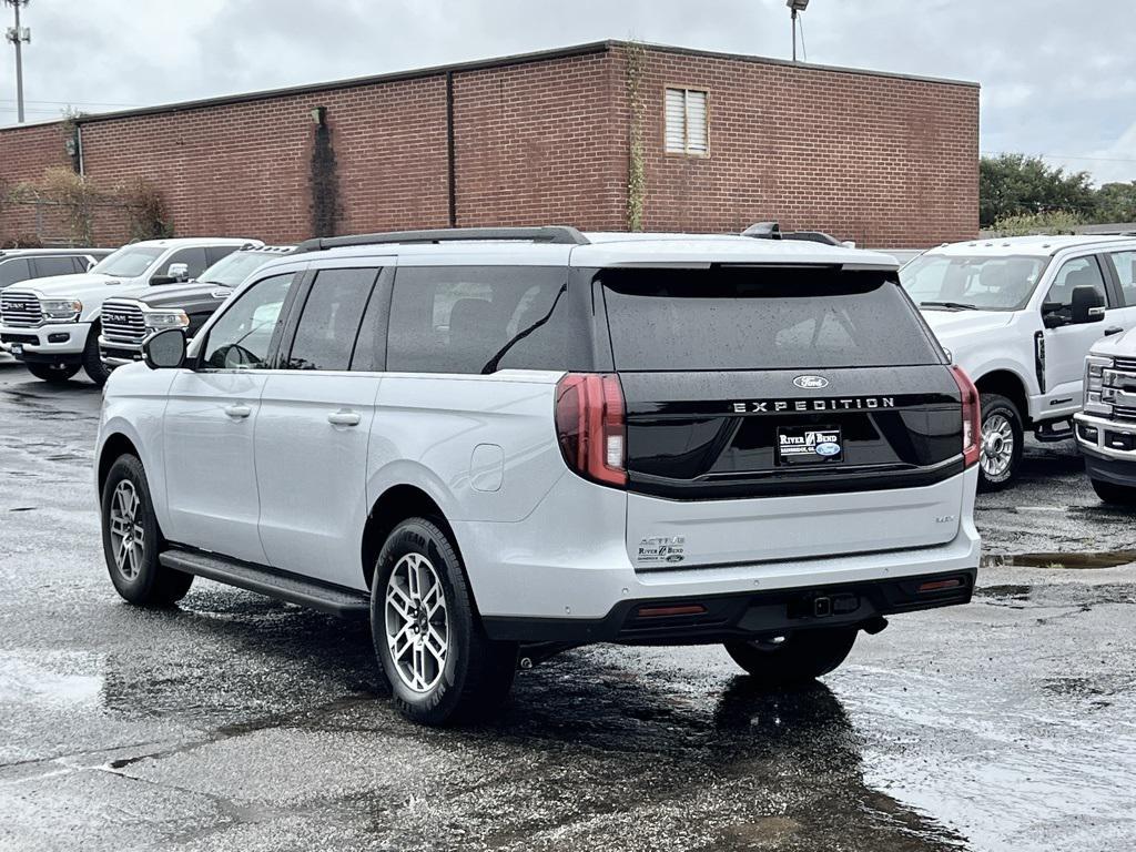 new 2025 Ford Expedition Max car, priced at $71,730