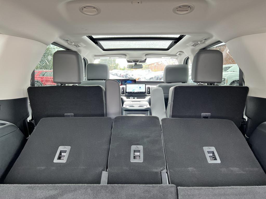 new 2025 Ford Expedition Max car, priced at $71,730