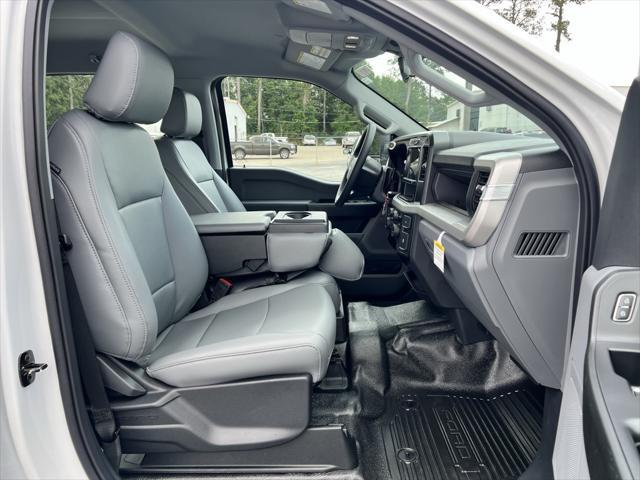 new 2025 Ford F-250 car, priced at $53,690