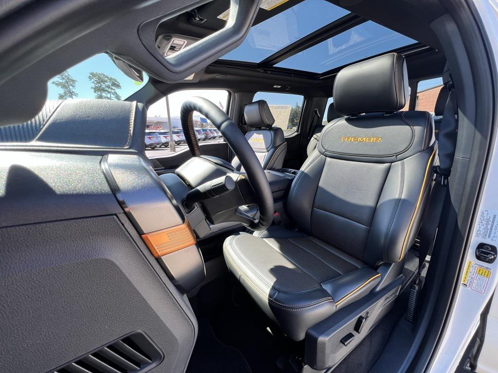 new 2025 Ford F-150 car, priced at $76,228