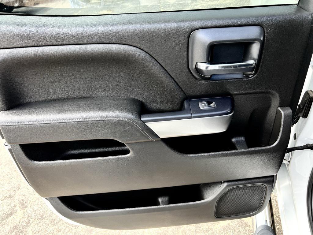 used 2018 Chevrolet Silverado 1500 car, priced at $28,904