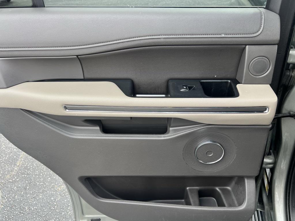 used 2019 Ford Expedition car, priced at $26,387