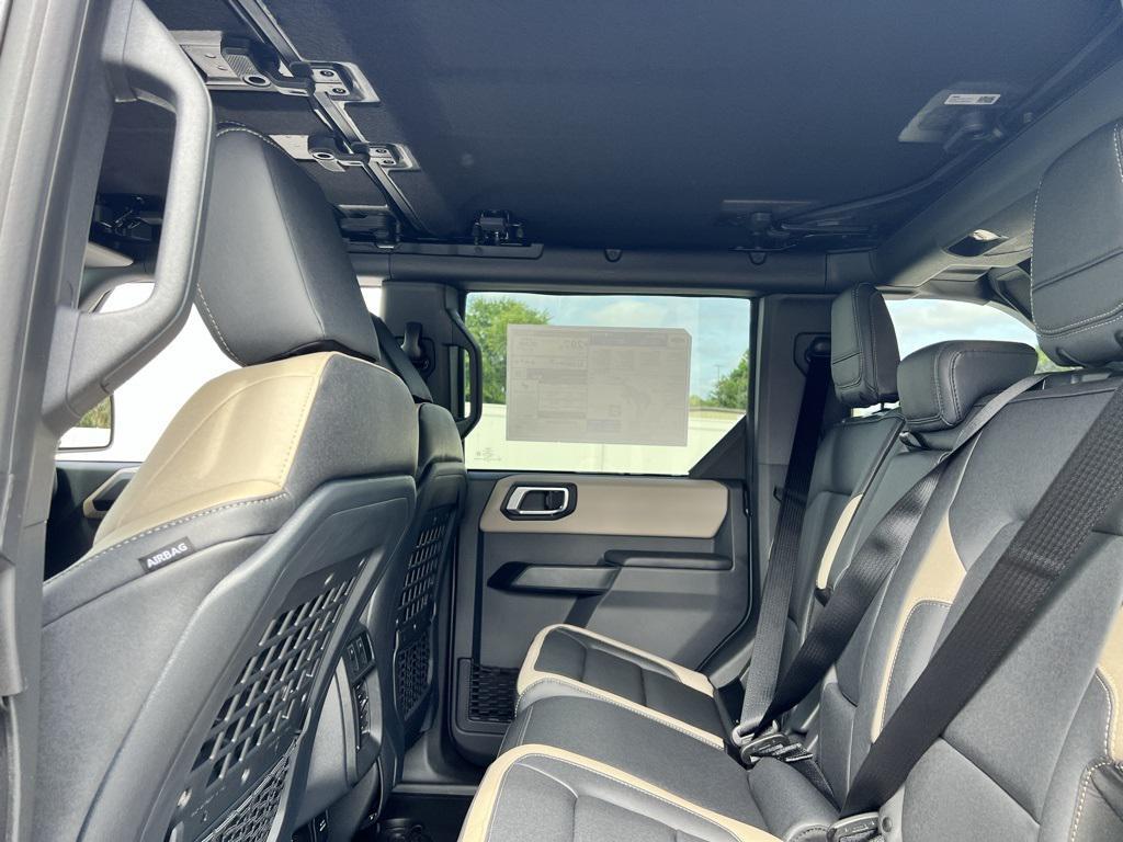 new 2025 Ford Bronco car, priced at $50,404