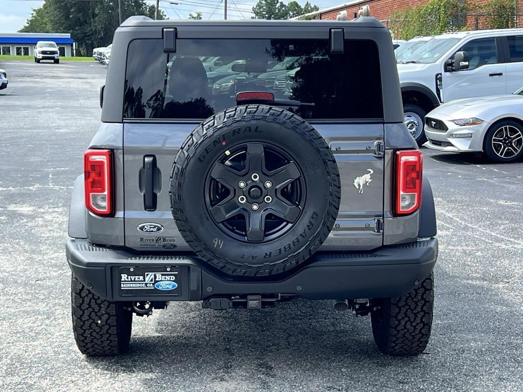 new 2025 Ford Bronco car, priced at $50,404