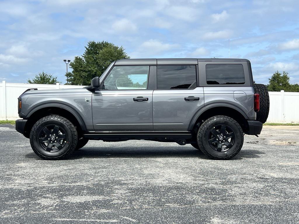 new 2025 Ford Bronco car, priced at $50,404