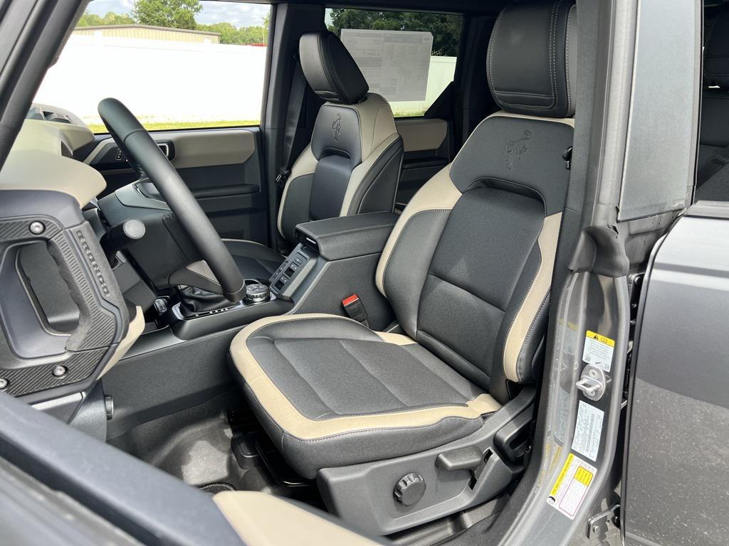 new 2025 Ford Bronco car, priced at $50,404