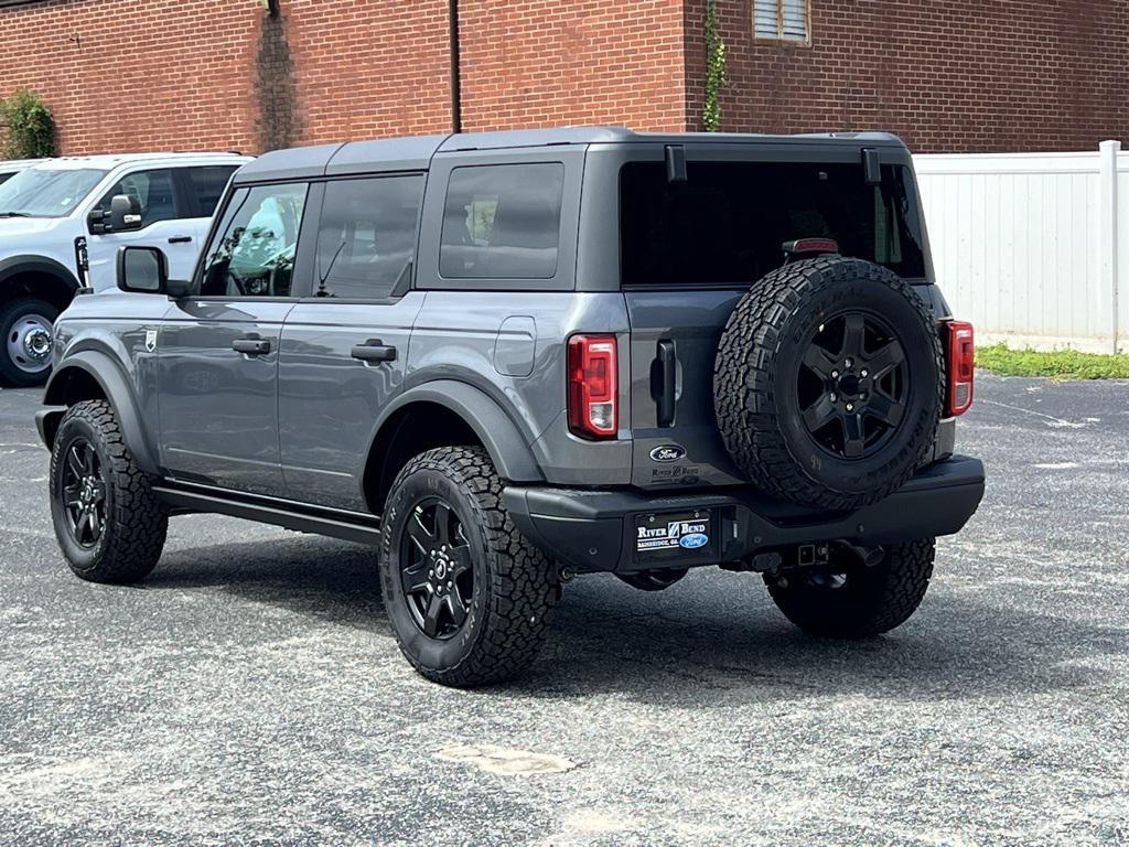 new 2025 Ford Bronco car, priced at $50,404