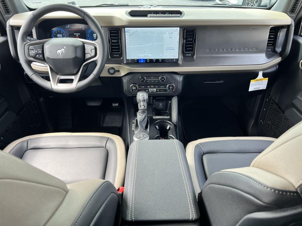 new 2025 Ford Bronco car, priced at $50,404