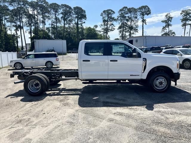 new 2025 Ford F-350 car, priced at $71,015