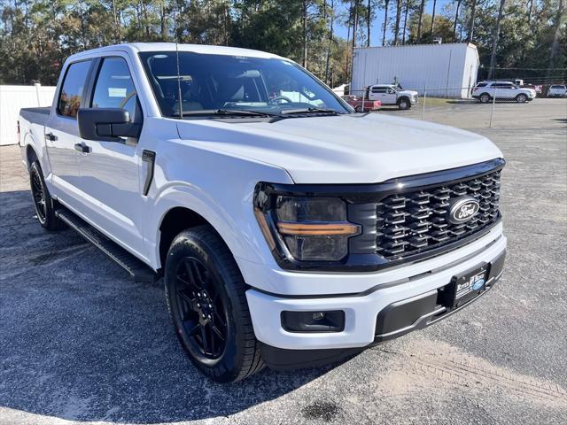 new 2024 Ford F-150 car, priced at $46,697