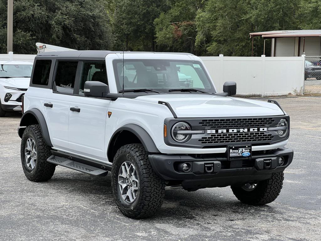 new 2025 Ford Bronco car, priced at $61,944