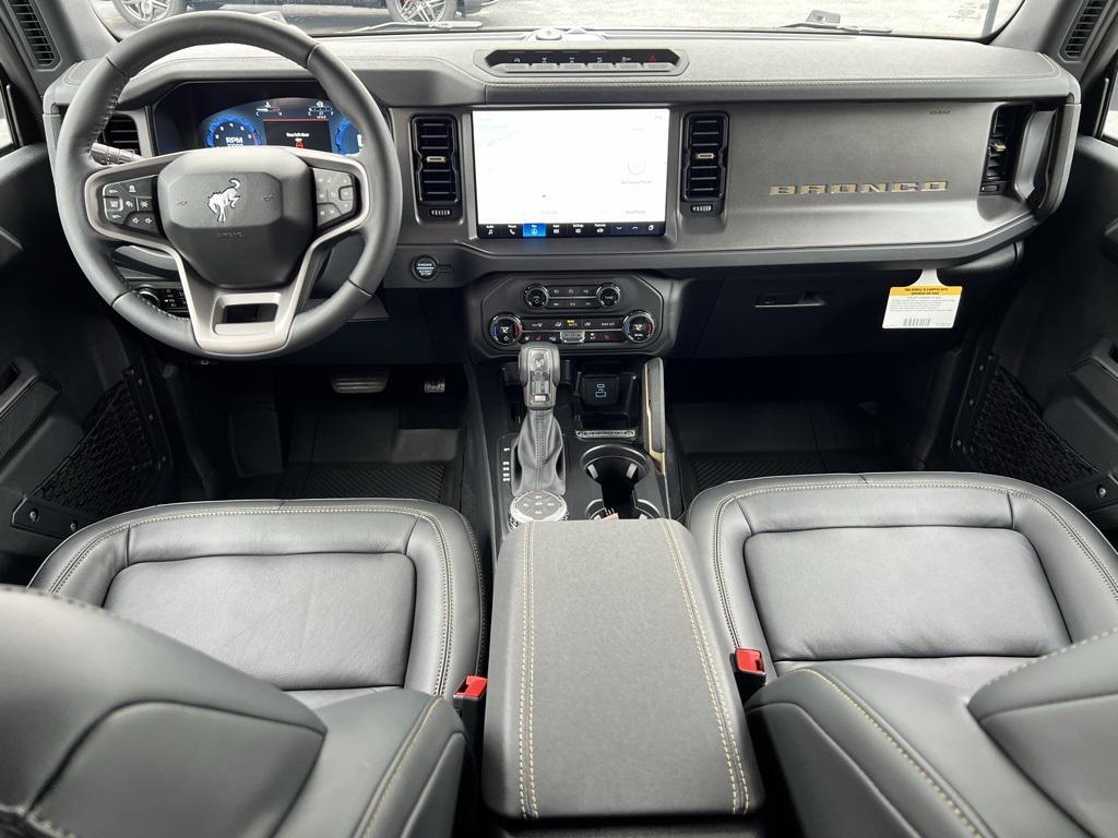 new 2025 Ford Bronco car, priced at $61,944