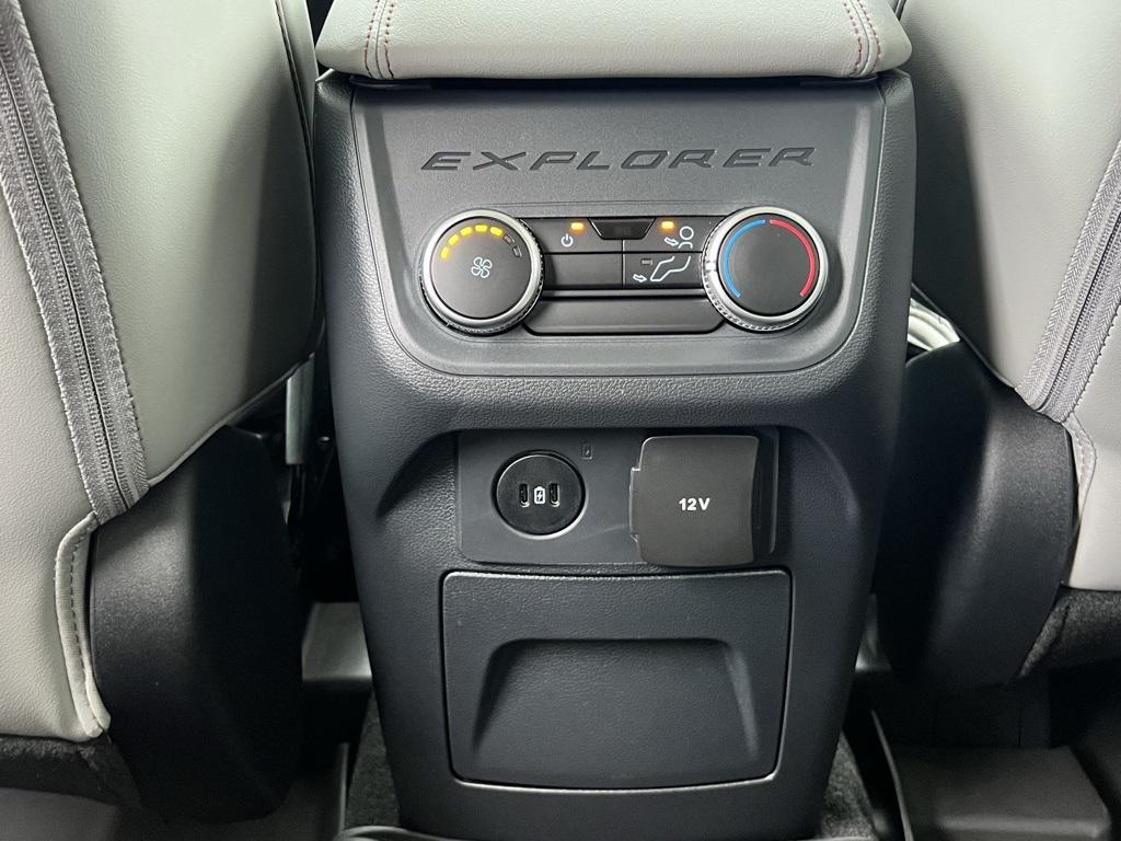 new 2025 Ford Explorer car, priced at $43,476