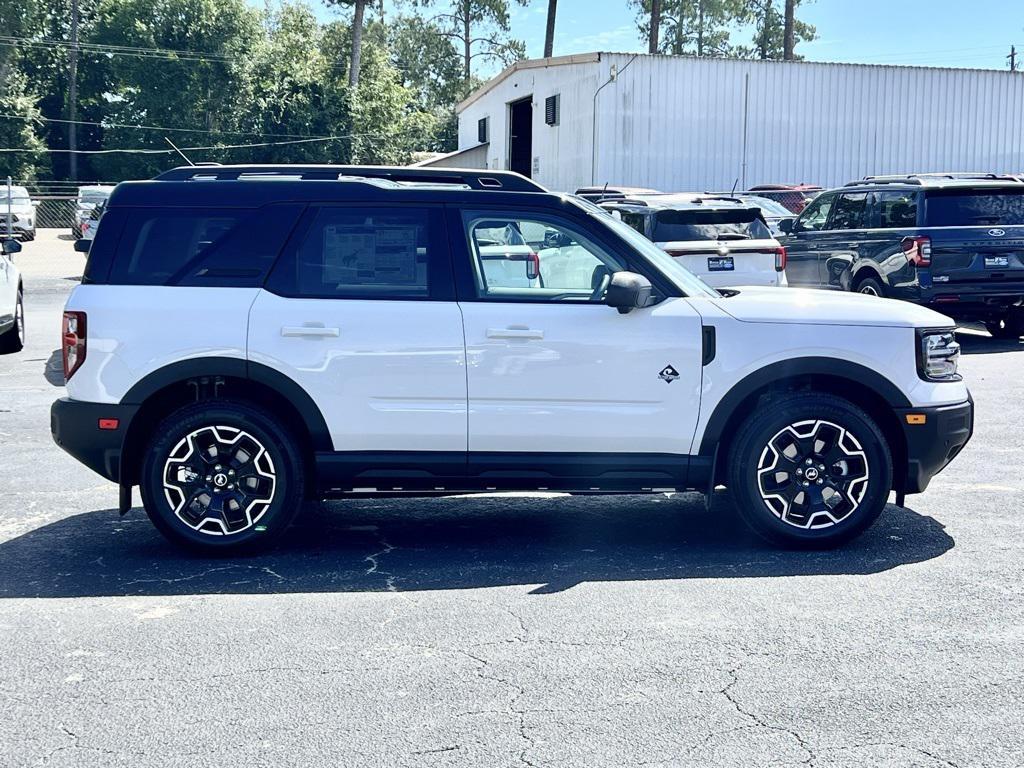 new 2025 Ford Bronco Sport car, priced at $39,221