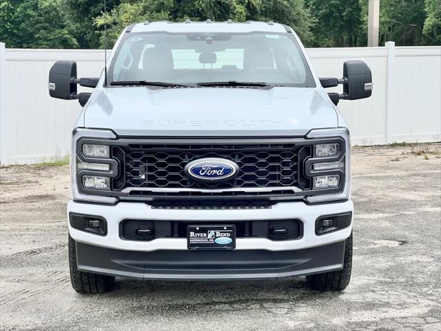 new 2025 Ford F-250 car, priced at $70,285