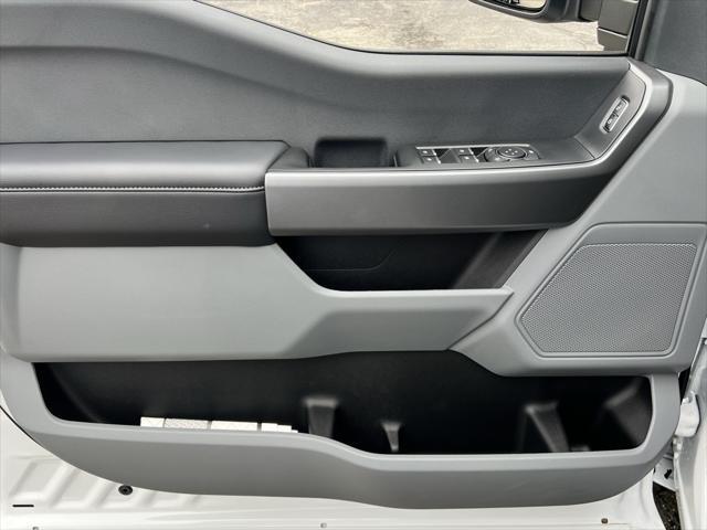 new 2025 Ford F-250 car, priced at $70,285