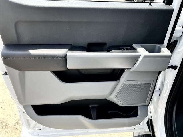 new 2025 Ford F-250 car, priced at $59,550