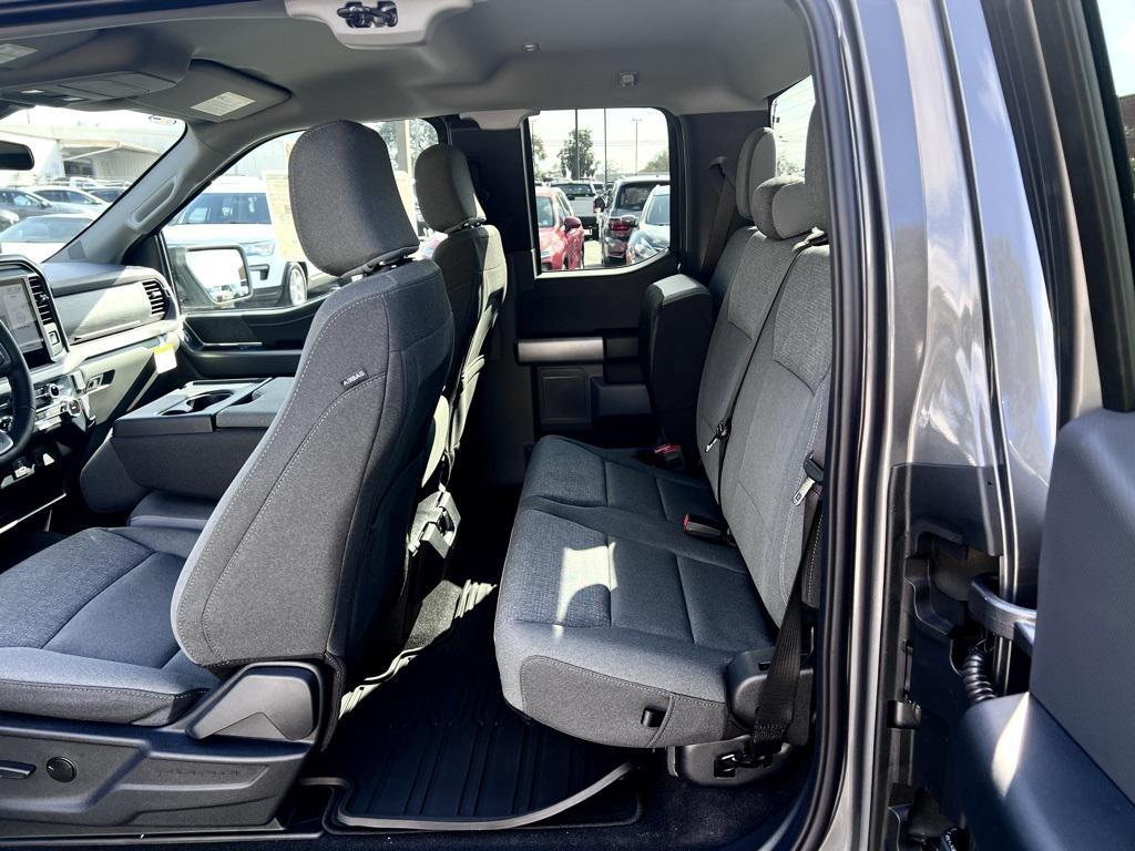 new 2025 Ford F-150 car, priced at $46,992