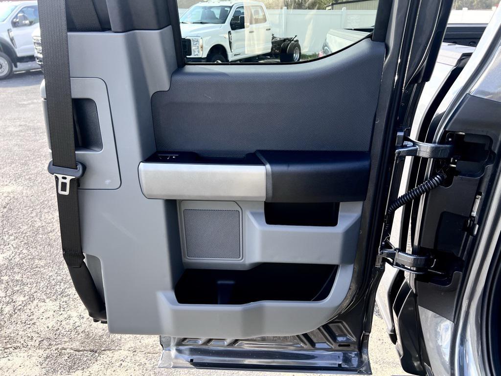new 2025 Ford F-150 car, priced at $46,992
