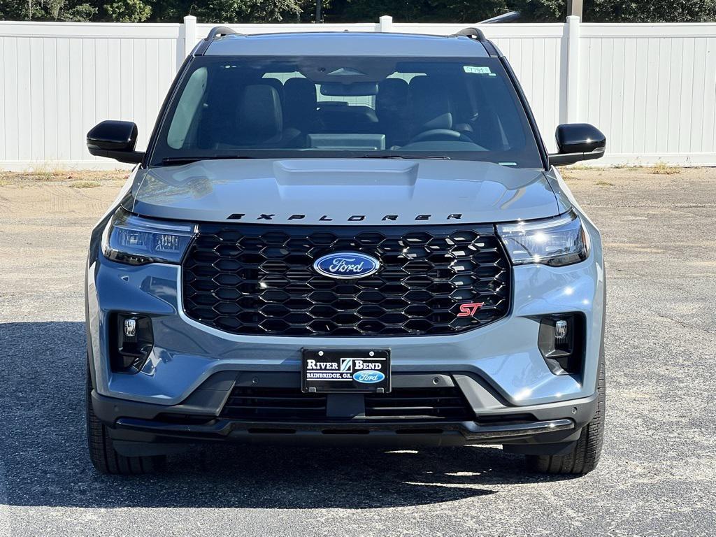 new 2025 Ford Explorer car, priced at $59,411
