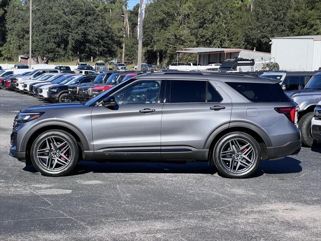 new 2025 Ford Explorer car, priced at $54,692