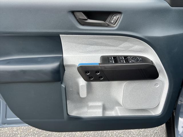new 2025 Ford Maverick car, priced at $35,324