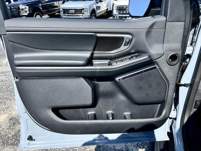 new 2025 Ford Expedition car, priced at $84,645