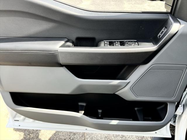 new 2025 Ford F-250 car, priced at $71,305