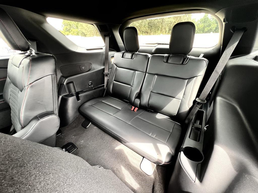 new 2025 Ford Explorer car, priced at $47,572