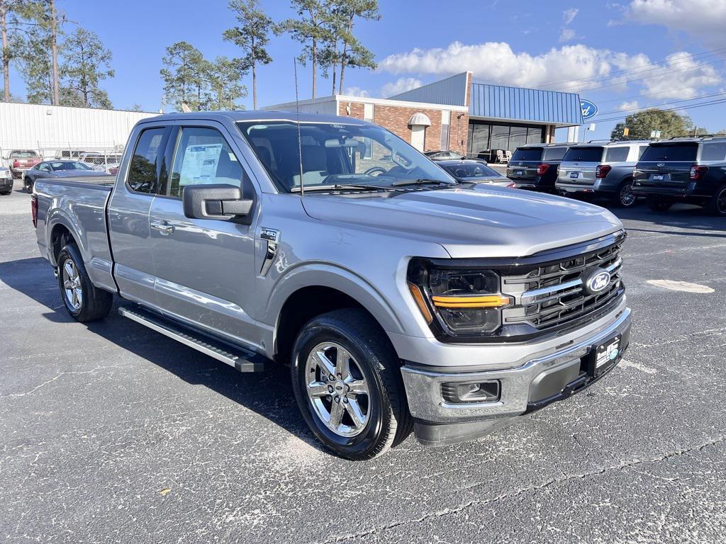 new 2025 Ford F-150 car, priced at $45,782