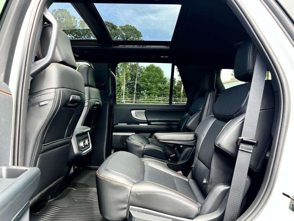 new 2025 Ford Expedition car, priced at $84,540