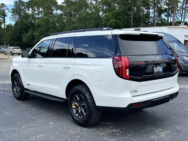 new 2025 Ford Expedition car, priced at $84,540
