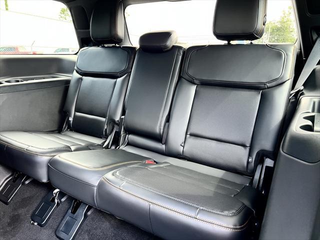 new 2025 Ford Expedition car, priced at $84,540