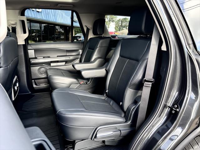 new 2024 Ford Expedition car, priced at $60,443