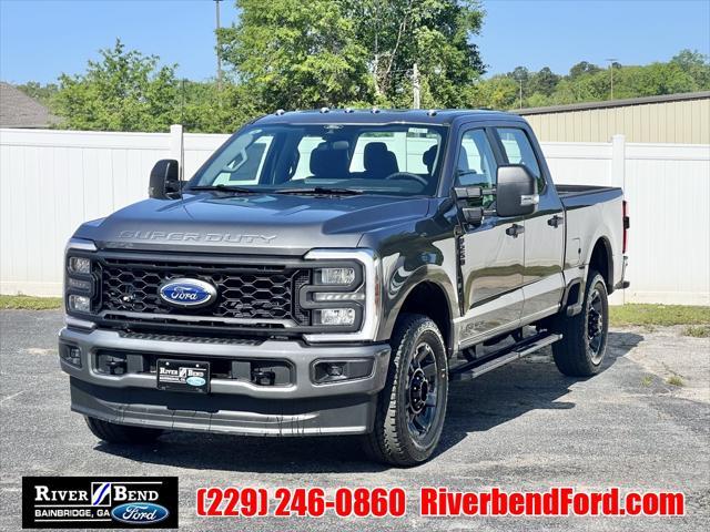new 2025 Ford F-250 car, priced at $71,360