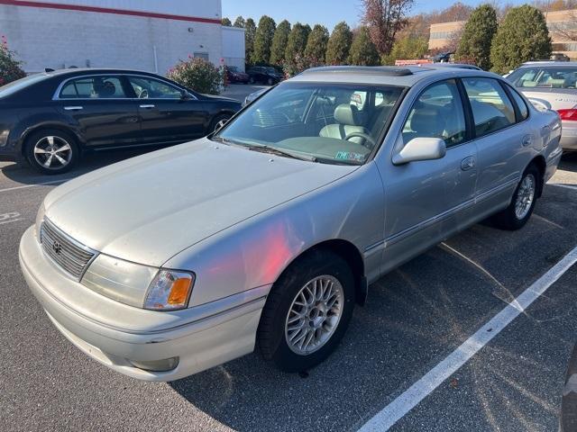 used 1999 Toyota Avalon car, priced at $5,900